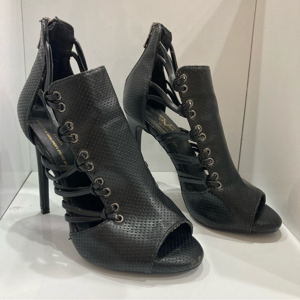 Versace 1969 Italia Women’s Stiletto 4.25” Inch Heels Sandals Size 7